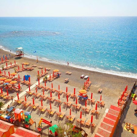 Aria Di Mare Apartment Borghetto Santo Spirito Ngoại thất bức ảnh