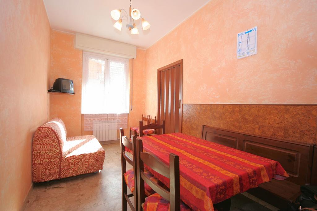Aria Di Mare Apartment Borghetto Santo Spirito Ngoại thất bức ảnh