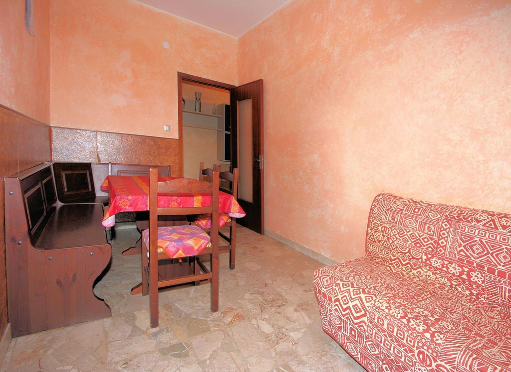 Aria Di Mare Apartment Borghetto Santo Spirito Ngoại thất bức ảnh